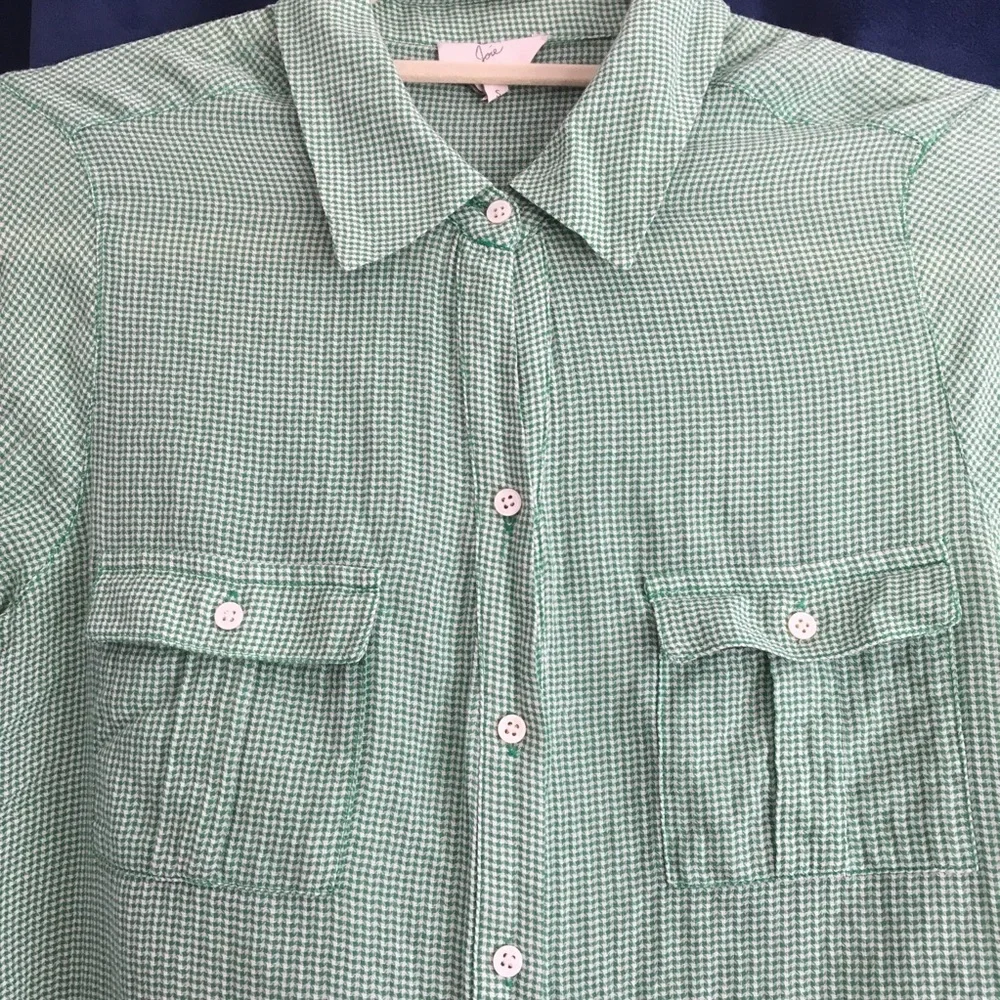 Joie | Mini Houndstooth Button-Down - Picture 5 of 8